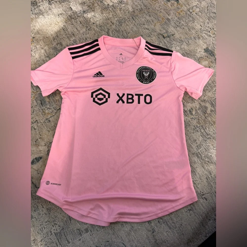 Adidas Messi Pink Soccer Jersey Size S Brand New - Picture 2 of 2
